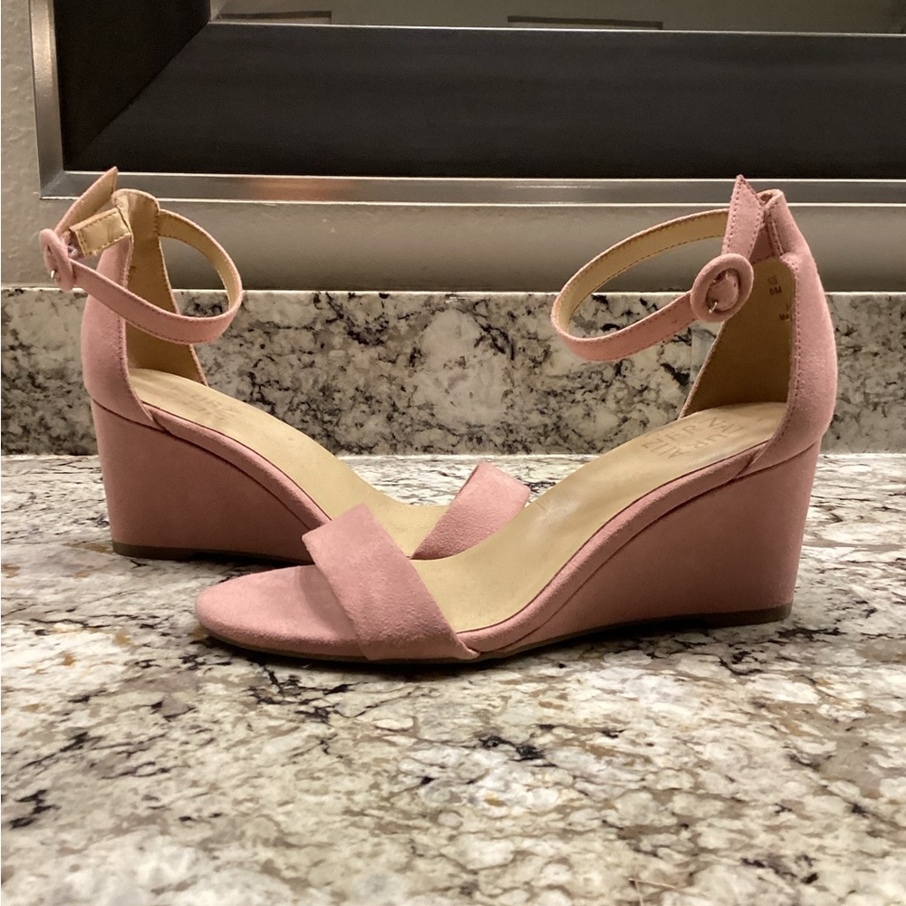 NATURALIZER Womens Pink Padded Adjustable Stretch London Wedge Sandals size 6 - Picture 2 of 9
